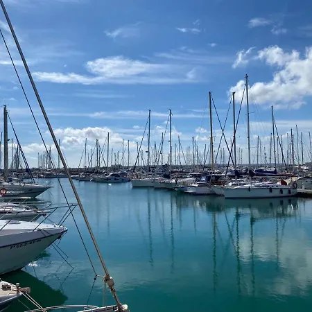 Appartement And New Furnished In Centre *