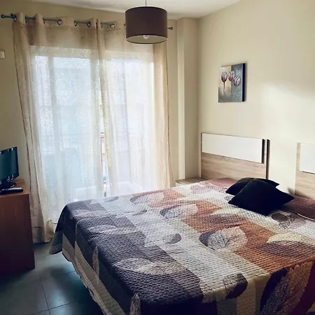 Lejlighed And New Furnished In Centre