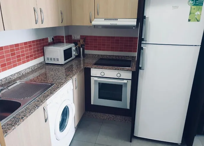 And New Furnished In Centre *