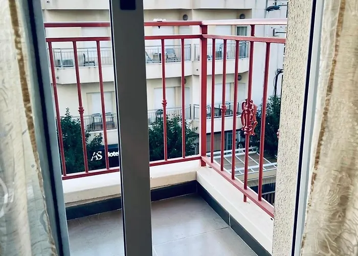 And New Furnished In Centre Apartamento Torrevieja